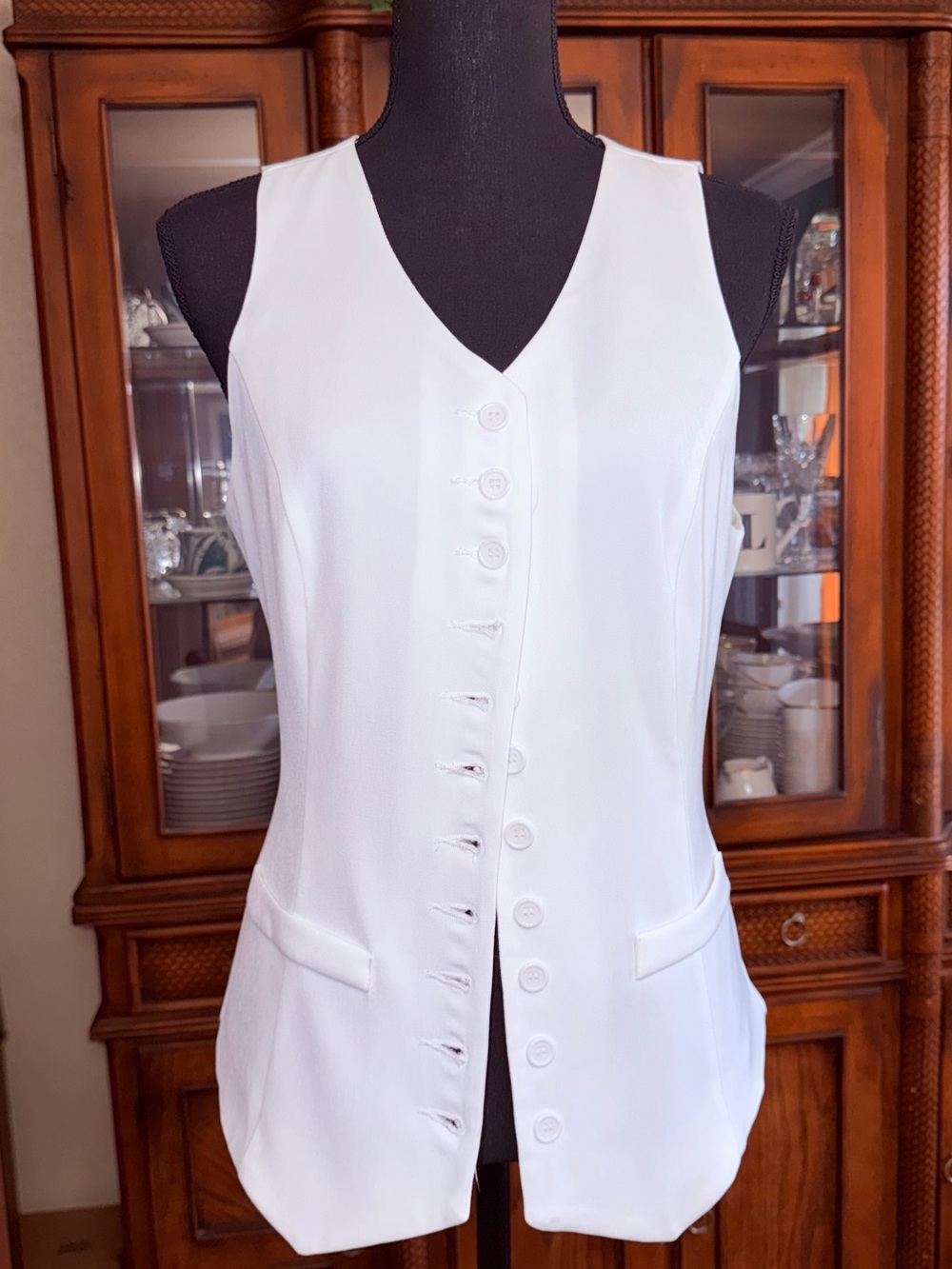 Fashion Nova White V-Neck Button-Front Vest